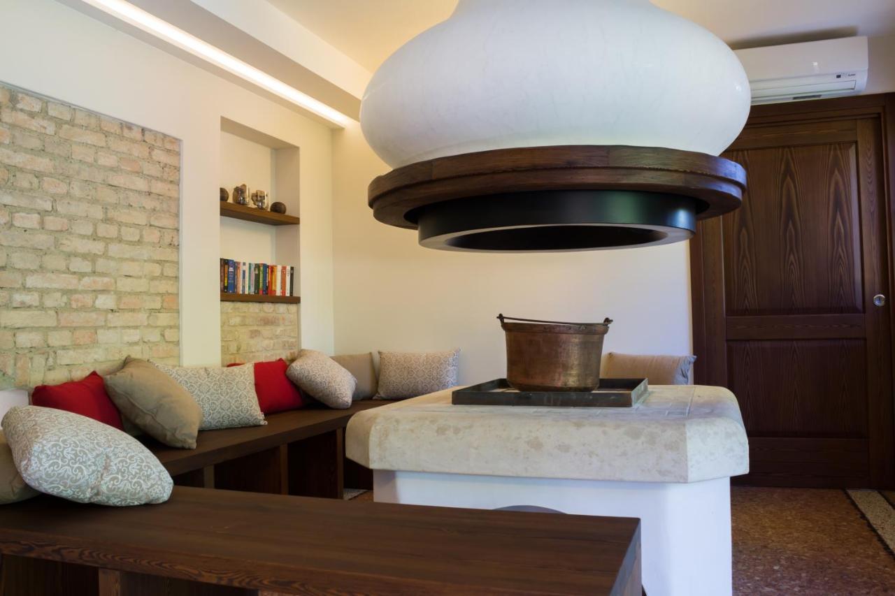 Crystal Luxury House Hotel Fiume Veneto Екстериор снимка