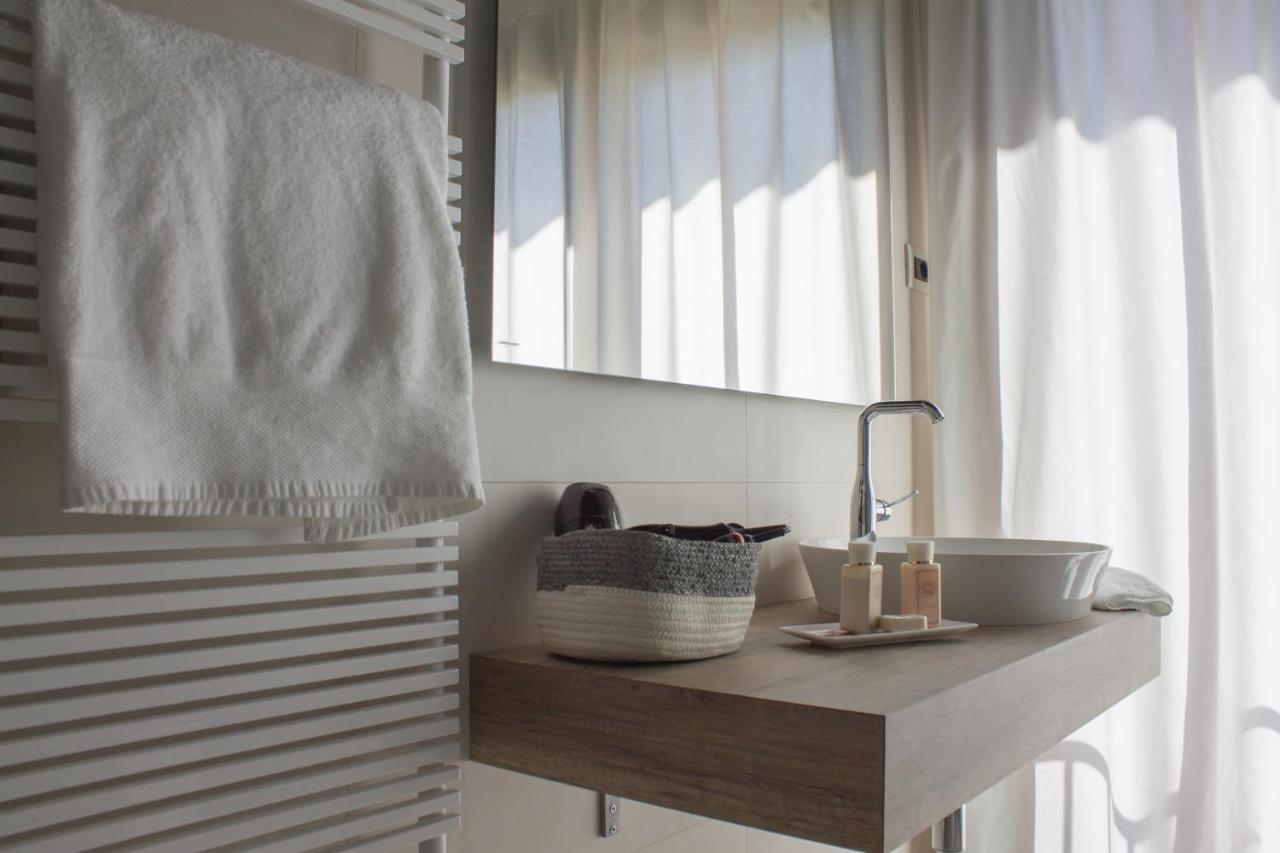 Crystal Luxury House Hotel Fiume Veneto Екстериор снимка