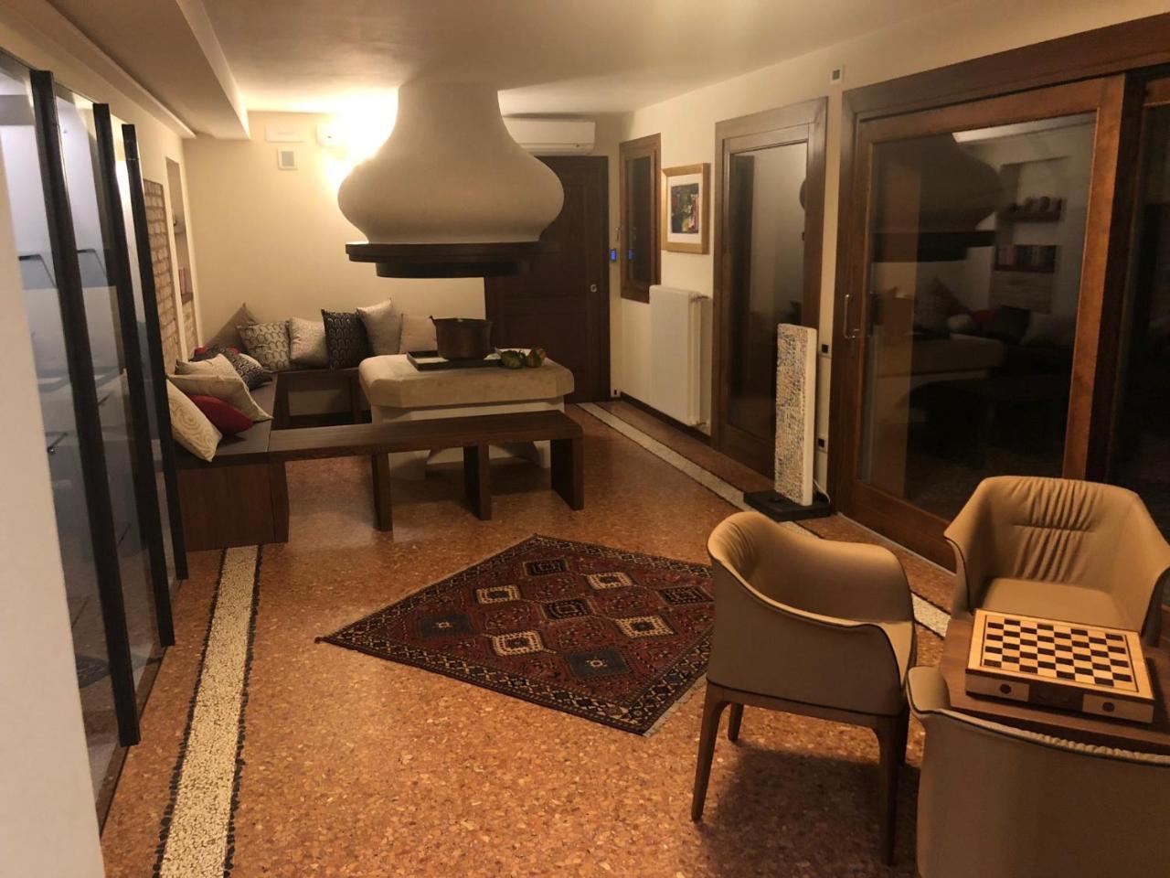 Crystal Luxury House Hotel Fiume Veneto Екстериор снимка